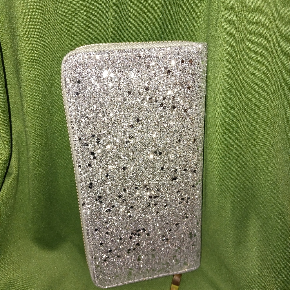 Sparkling Wallet - Picture 3 of 11